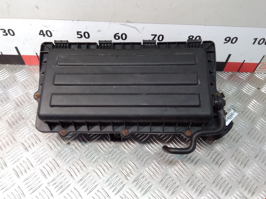 

Корпус воздушного фильтра Seat Ibiza 4 (6J), Ibiza 4 (6J)
