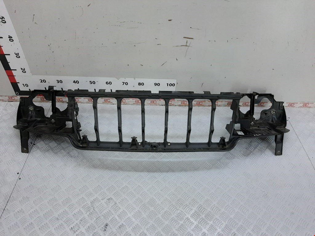 

Панель передняя (телевизор) Jeep Grand Cherokee 2, Grand Cherokee 2