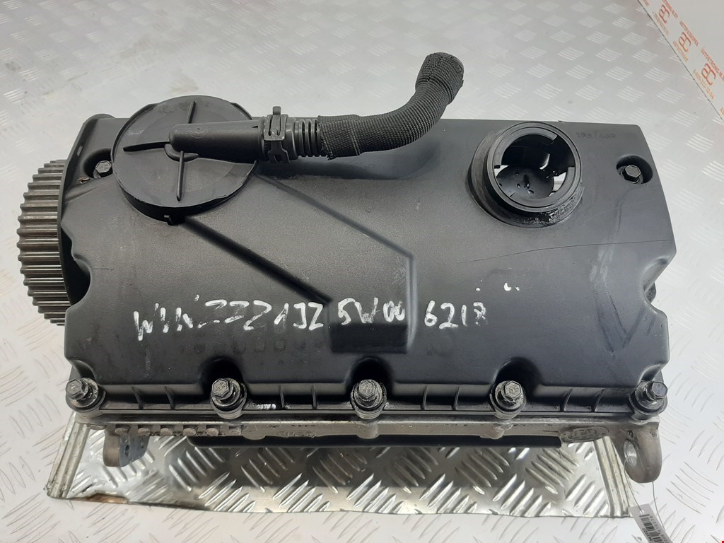 

Головка блока цилиндров (ГБЦ) Volkswagen Golf 4, Golf 4