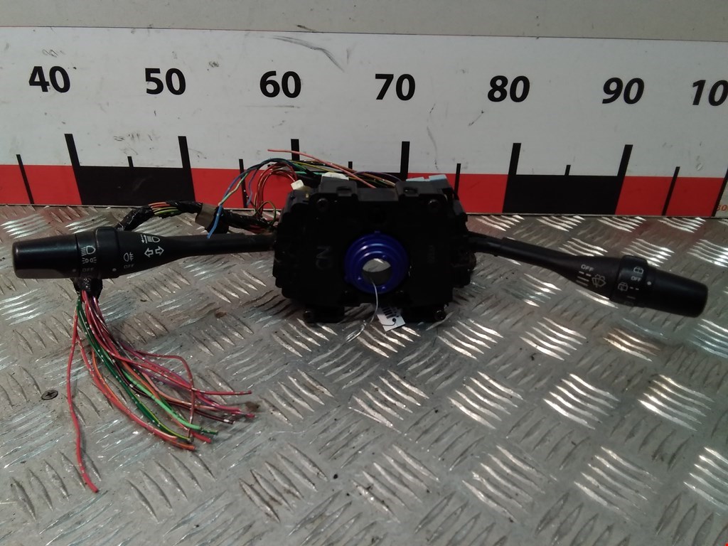 

Переключатель поворотов и дворников (стрекоза) Nissan Almera N15, Almera N15