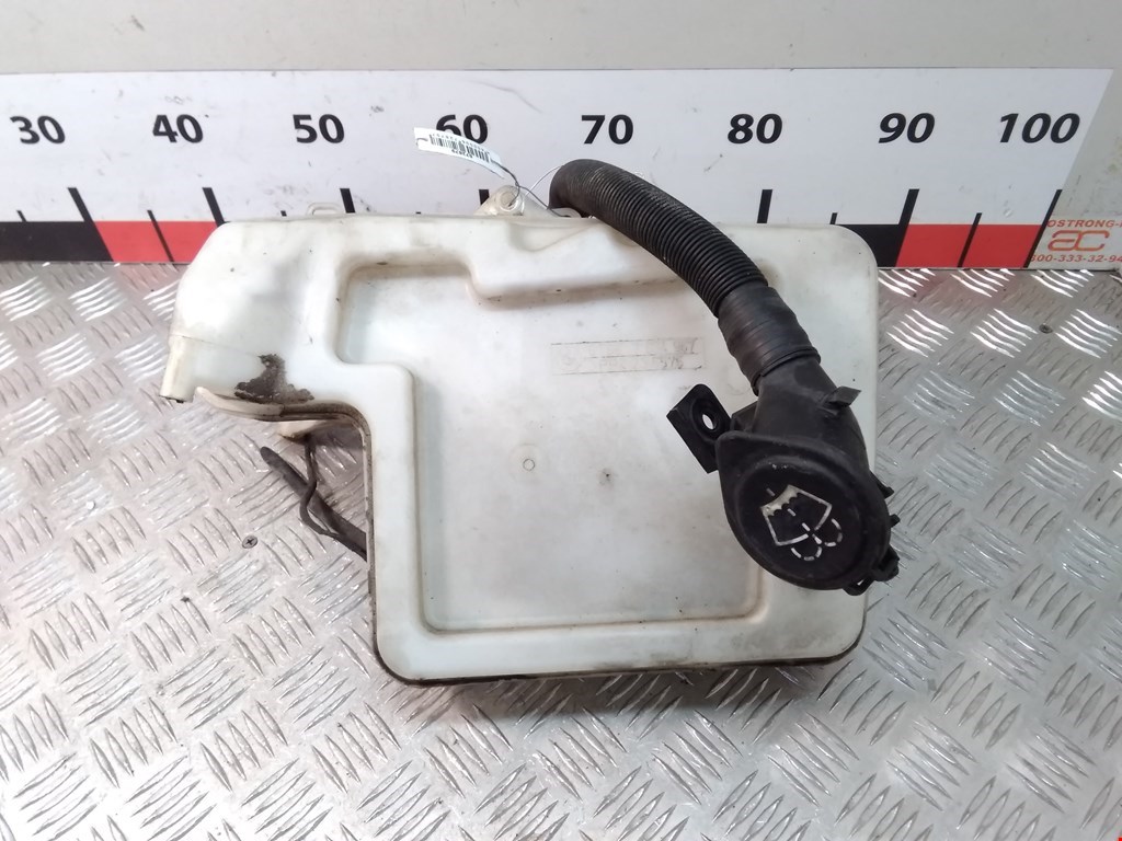 

Бачок омывателя BMW 5 Series (E60), 5 Series (E60)