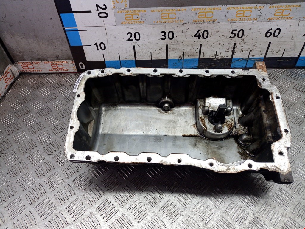 

Поддон двигателя Volkswagen Golf 4, Golf 4