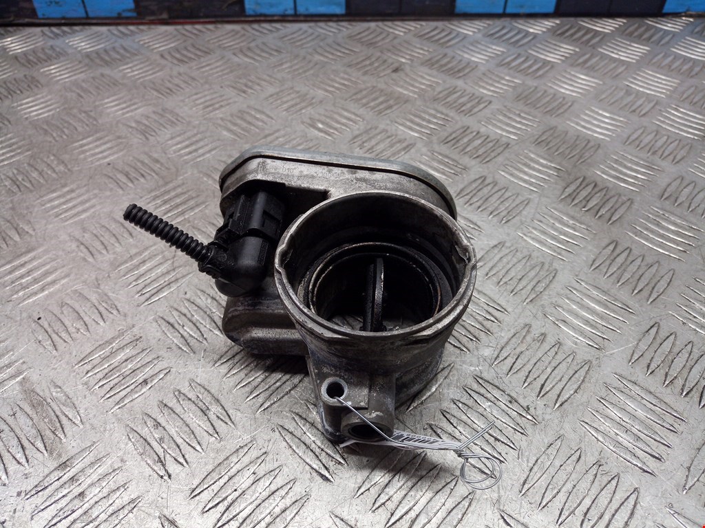 

Заслонка дроссельная Volkswagen Golf 4, Golf 4