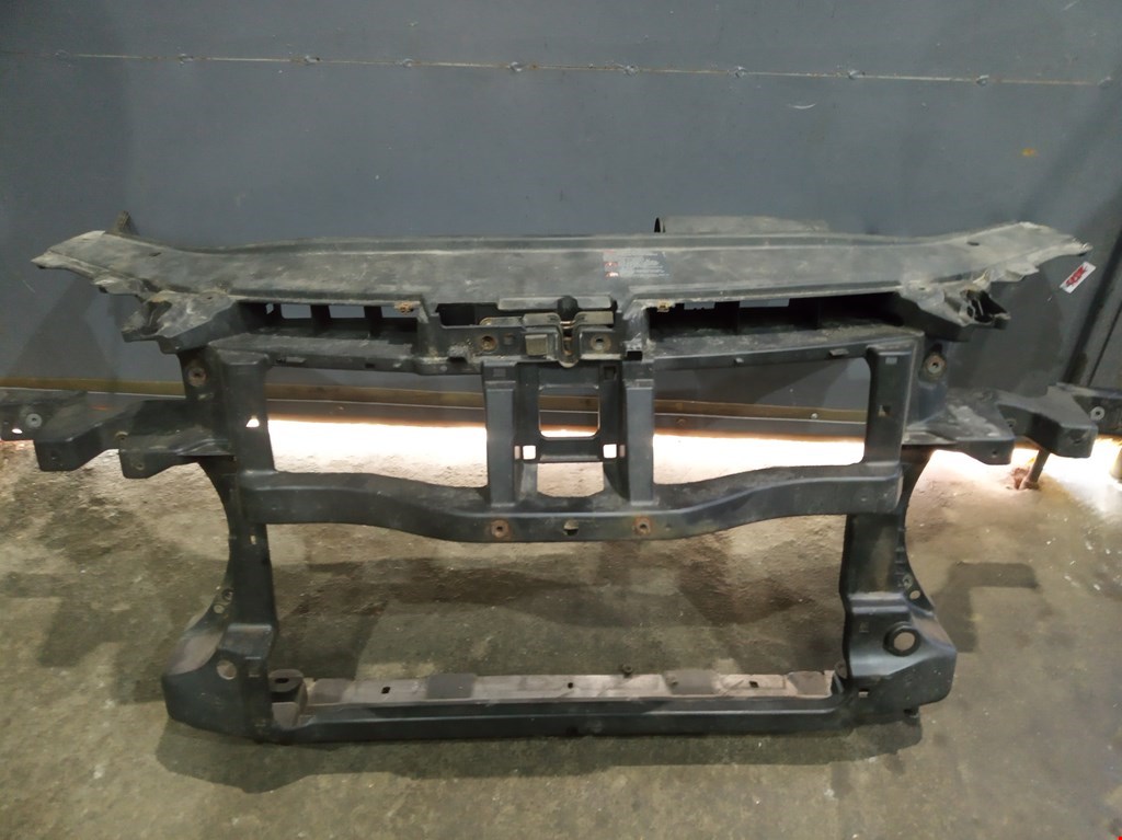 

Панель передняя (телевизор) Volkswagen Passat 6, Passat 6