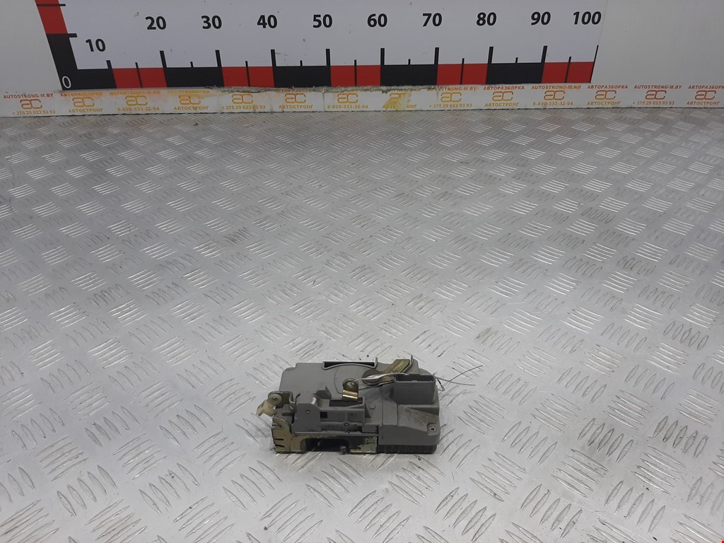 

Замок двери передней правой Citroen C5 1, C5 1