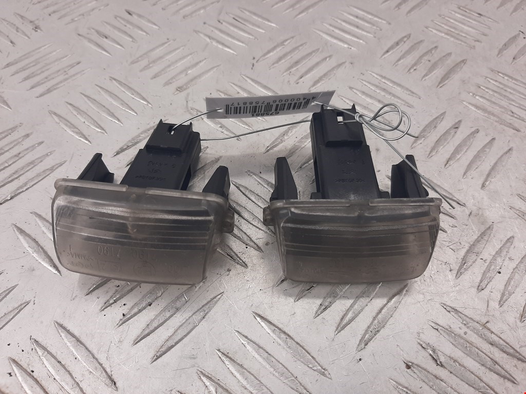 

Подсветка номера Citroen C5 1, C5 1
