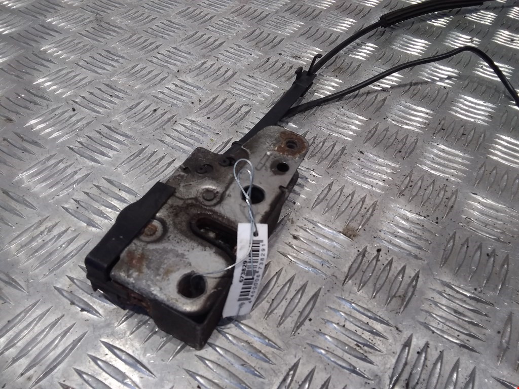 

Замок капота Volkswagen Passat 6, Passat 6