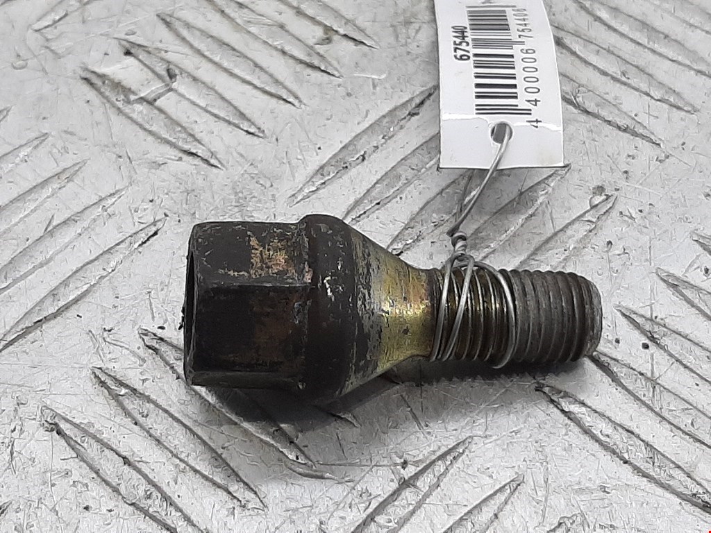 

Болт (гайка) колеса Renault Laguna 2, Laguna 2