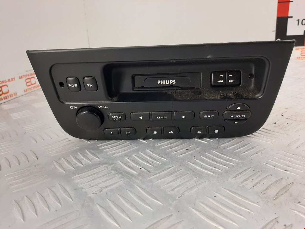 

Магнитола Peugeot 406, 406
