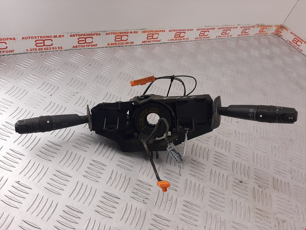 

Переключатель поворотов и дворников (стрекоза) Peugeot 406, 406