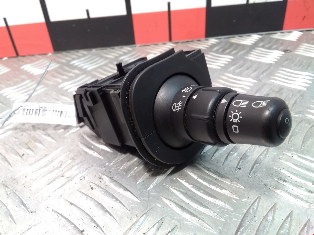 

Переключатель поворотов Renault Scenic 2, Scenic 2