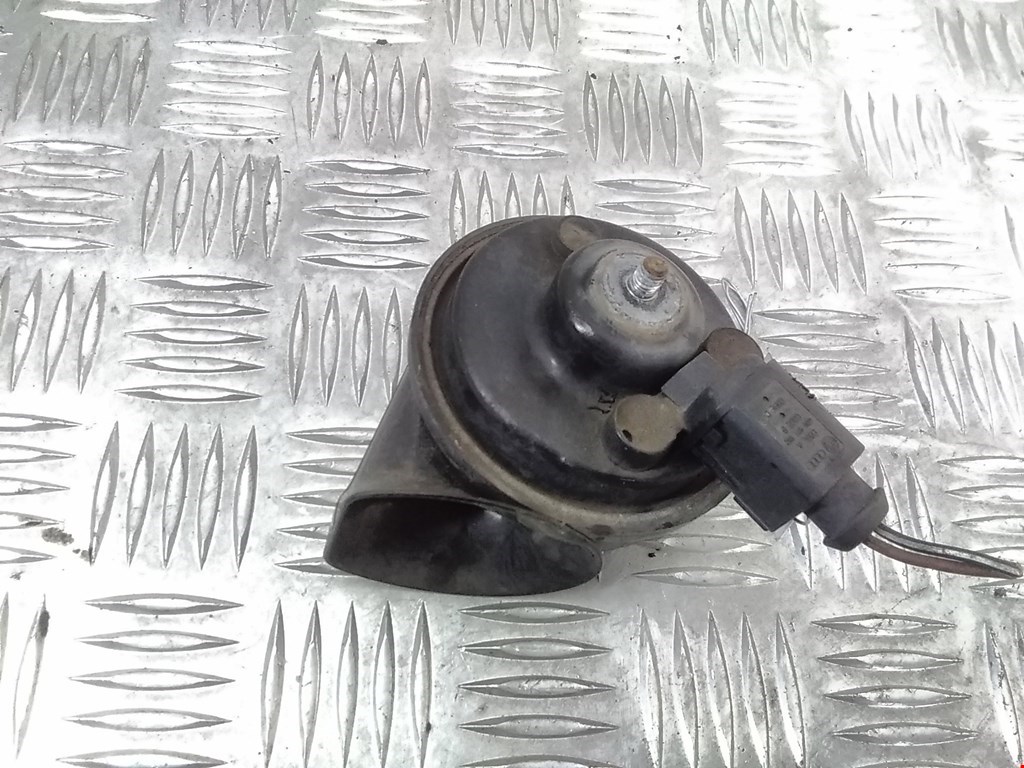 

Гудок (сигнал клаксон) Volkswagen Passat 6, Passat 6