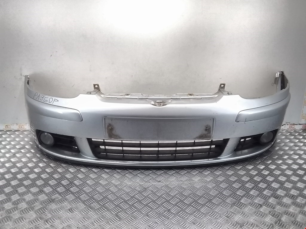 

Бампер передний Volkswagen Golf 5, Golf 5