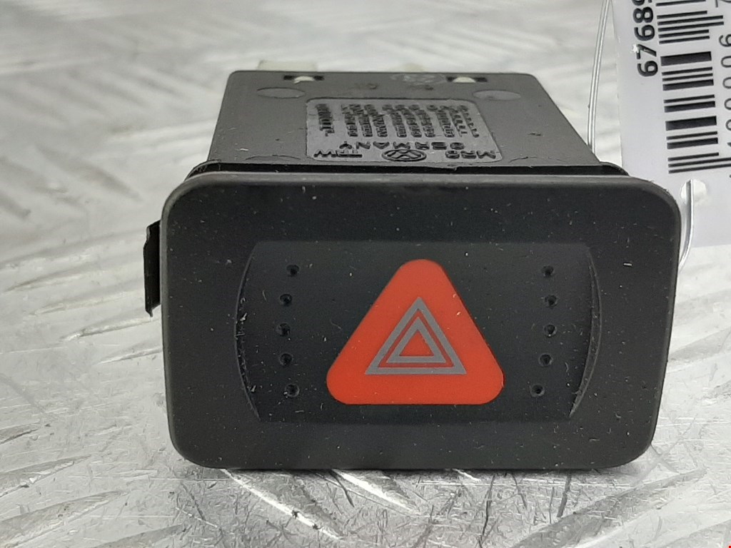 

Кнопка аварийки Volkswagen Golf 4, Golf 4