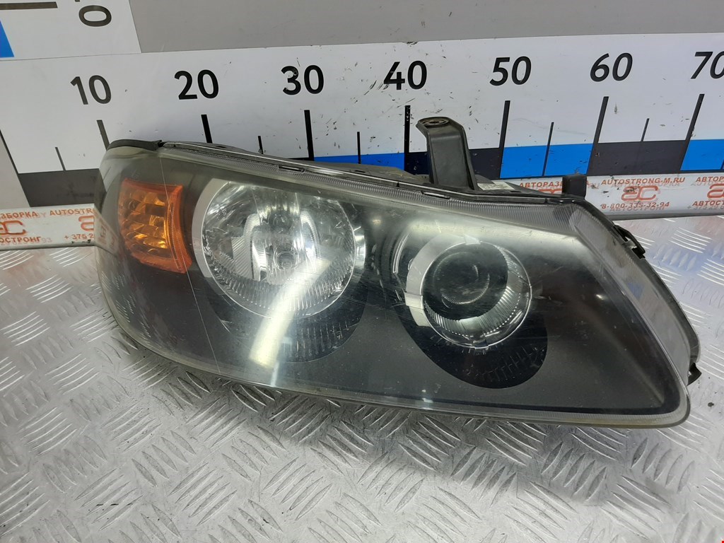 

Фара передняя правая Nissan Almera N16, Almera N16