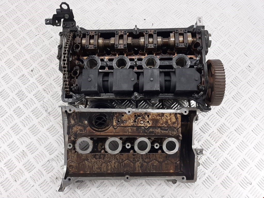 

Головка блока цилиндров (ГБЦ) Audi TT 8N, TT 8N