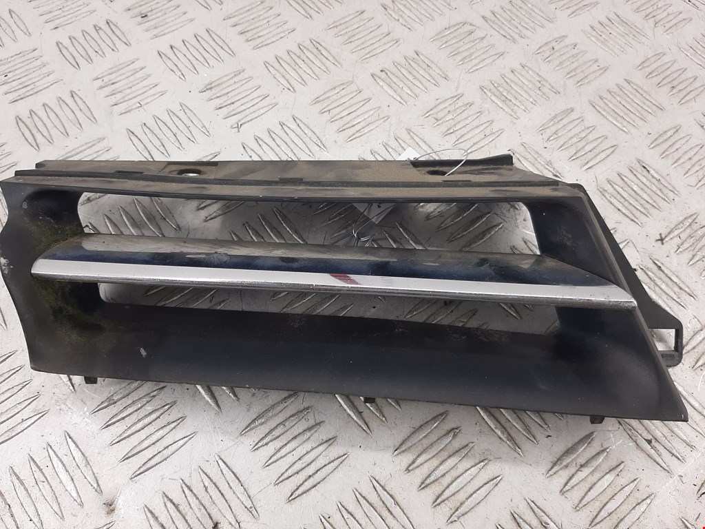 

Решетка радиатора Alfa Romeo 156, 156