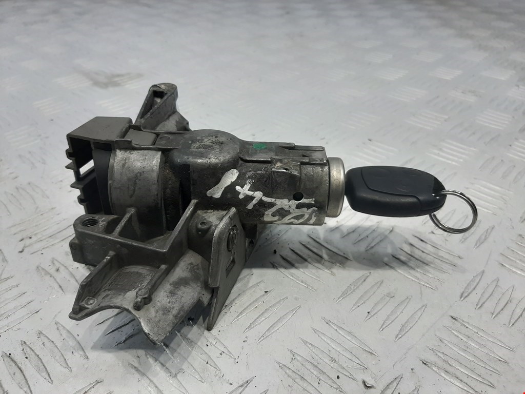 

Замок зажигания Ford Fiesta 5, Fiesta 5