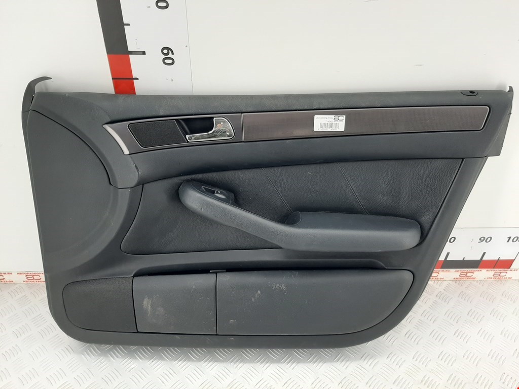 

Обшивка (карта) двери передней правой Audi A6 C5, A6 C5