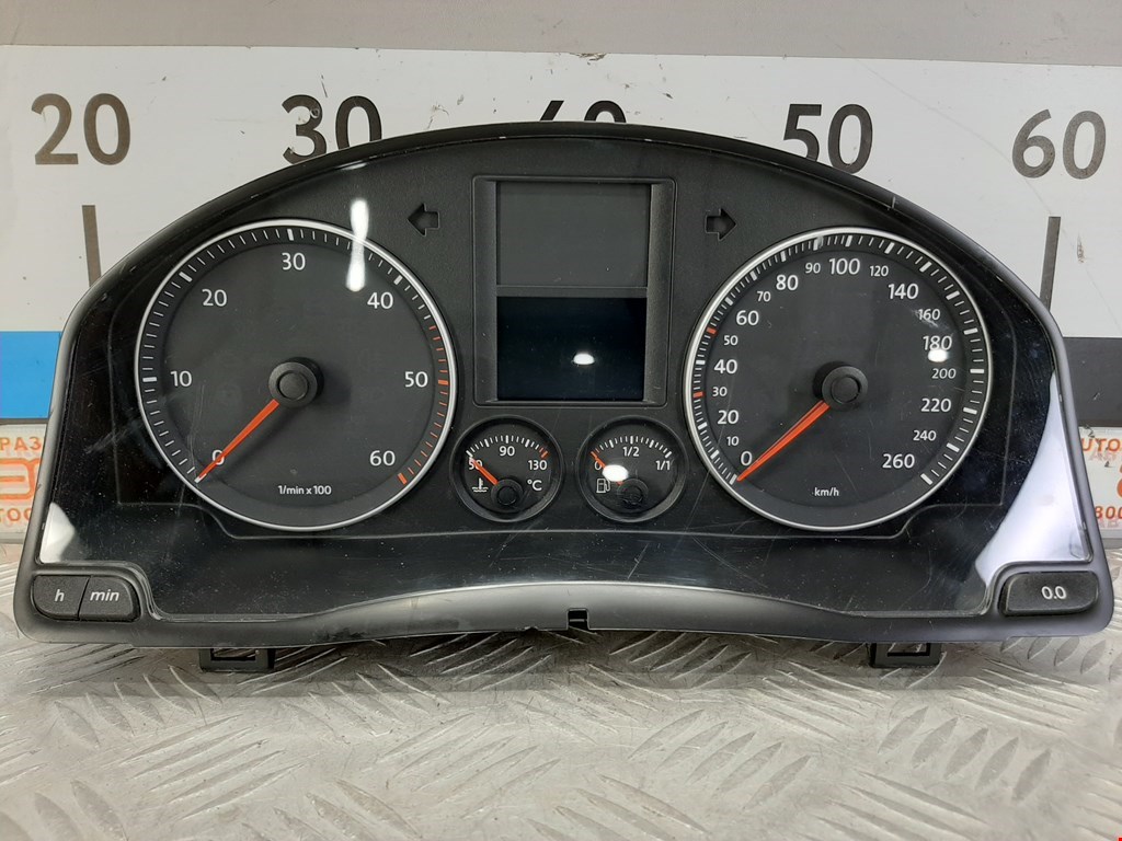 

Панель приборная (щиток приборов) Volkswagen Golf 5, Golf 5