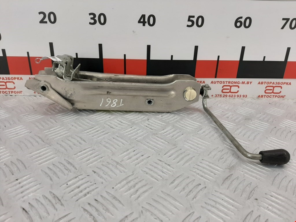 

Домкрат Audi A3 8L, A3 8L