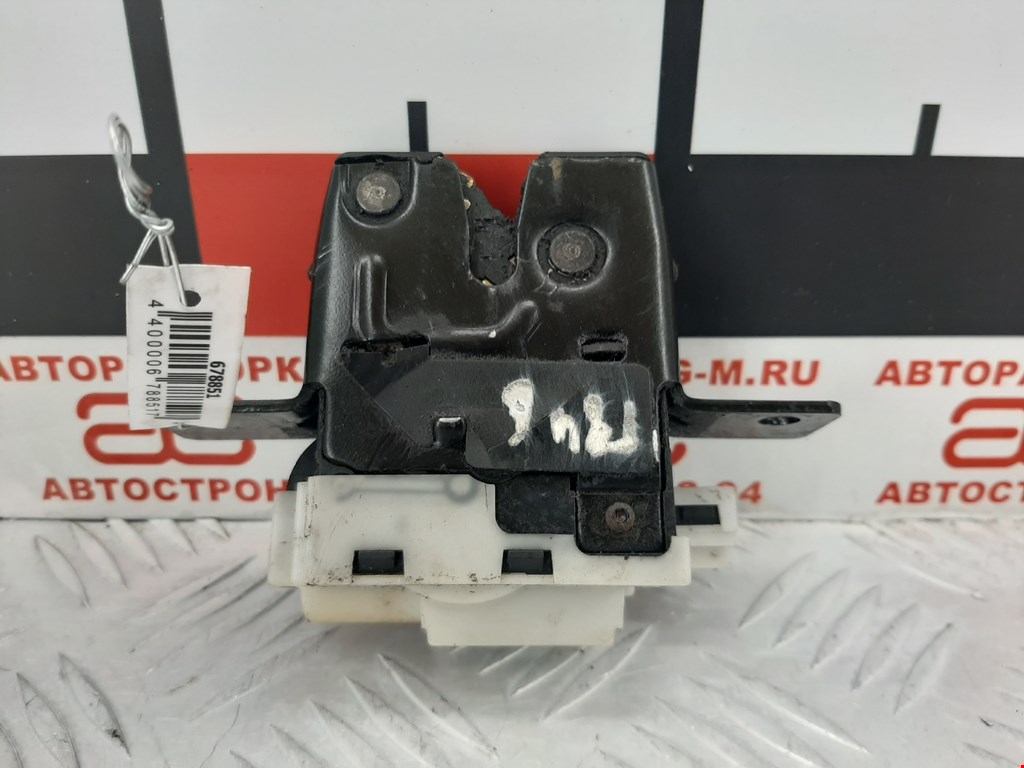 

Замок крышки (двери) багажника Renault Scenic 2, Scenic 2