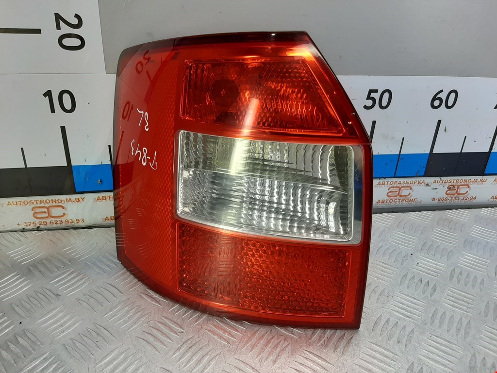

Фонарь задний левый Audi A4 B6, A4 B6