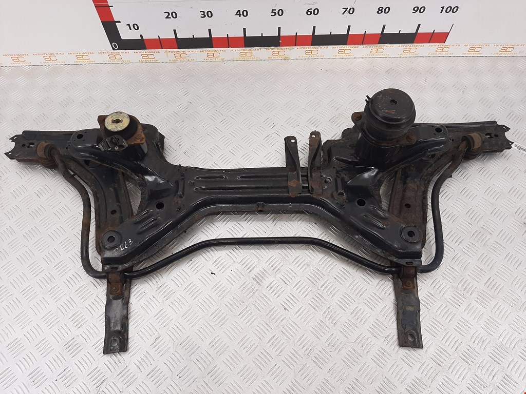 

Балка передняя (подрамник) Volkswagen Polo 3, Polo 3