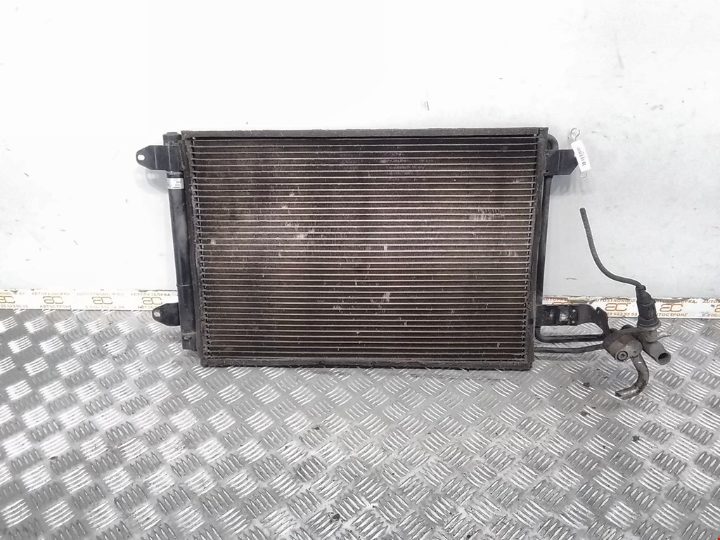 

Радиатор кондиционера Audi A3 8P, A3 8P