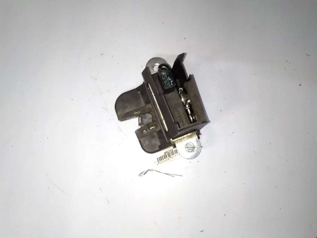 

Замок крышки (двери) багажника Volkswagen Passat 6, Passat 6