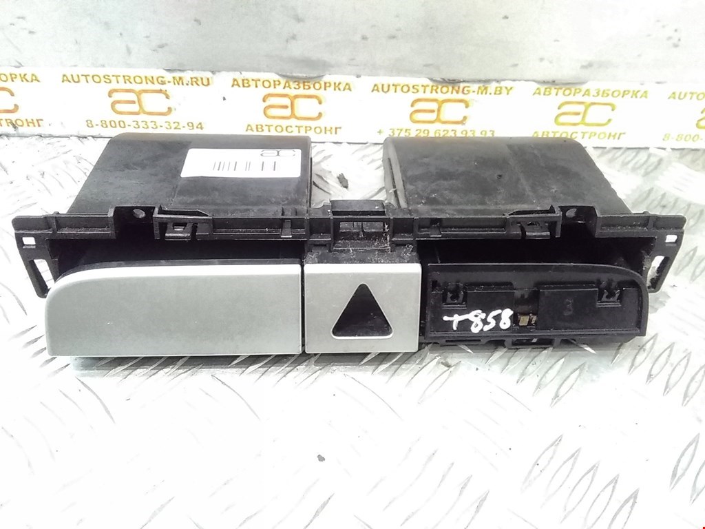 

Бардачок (вещевой ящик) Volkswagen Passat 6, Passat 6