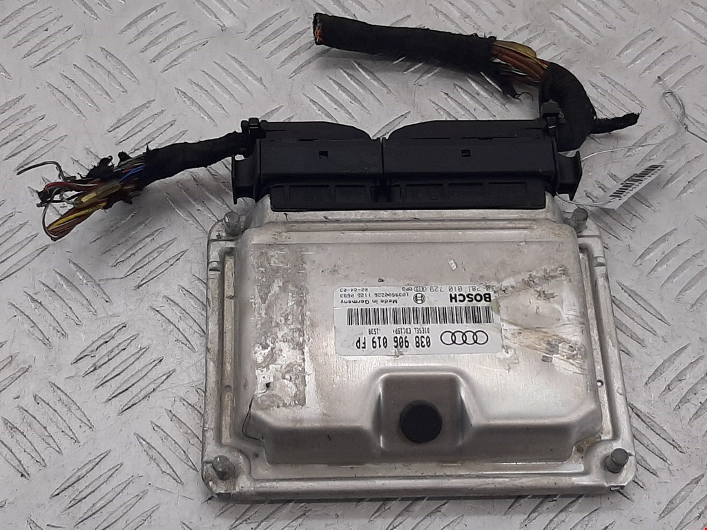 

Блок управления двигателем Audi A4 B6, A4 B6