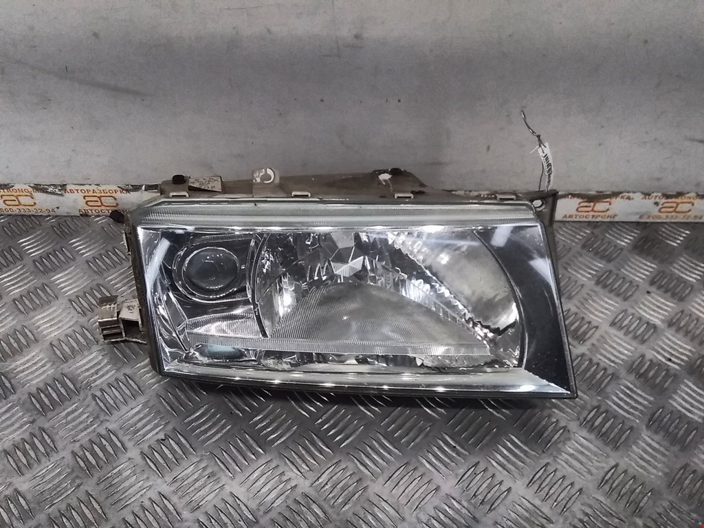 

Фара передняя правая Skoda Octavia 1U, Octavia 1U