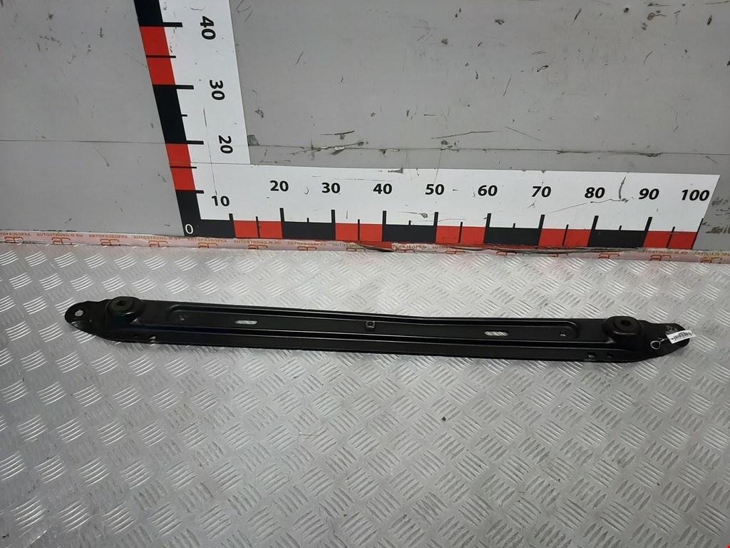 

Балка радиатора Peugeot 308 T7, 308 T7