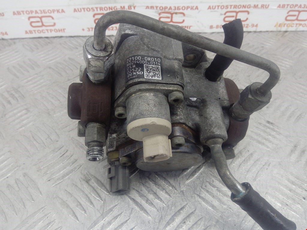 Тнвд на авенсис. 221000e010.