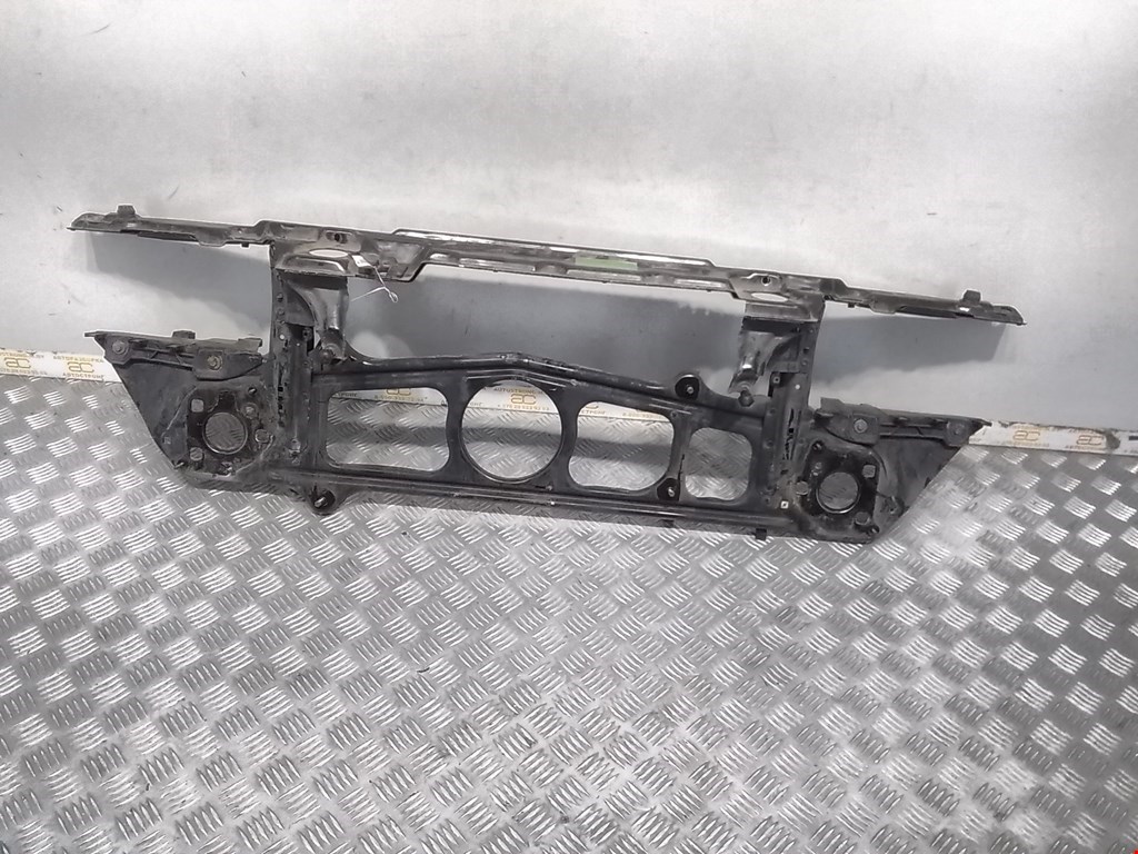 

Панель передняя (телевизор) BMW 5 Series (E39), 5 Series (E39)