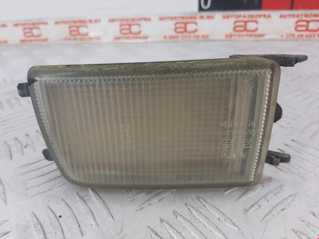 

Поворотник правый Volkswagen Golf 3, Golf 3