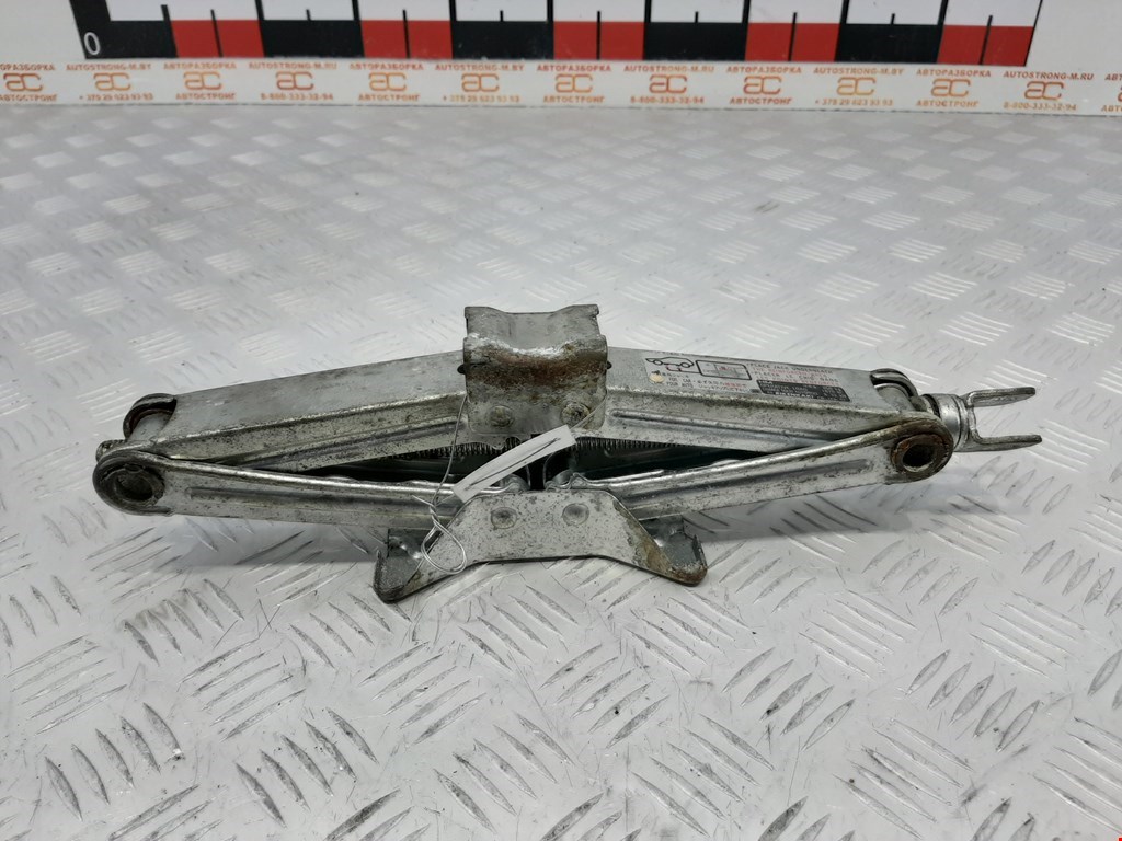 

Домкрат Honda Civic 8, Civic 8