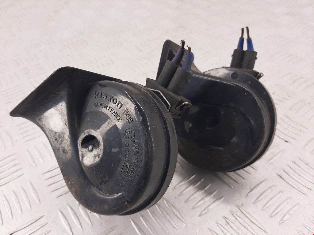 

Гудок (сигнал клаксон) Audi A4 B5, A4 B5
