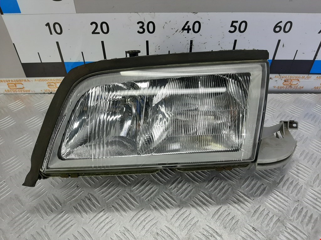

Фара передняя левая Mercedes W202 (C Class), W202 (C Class)