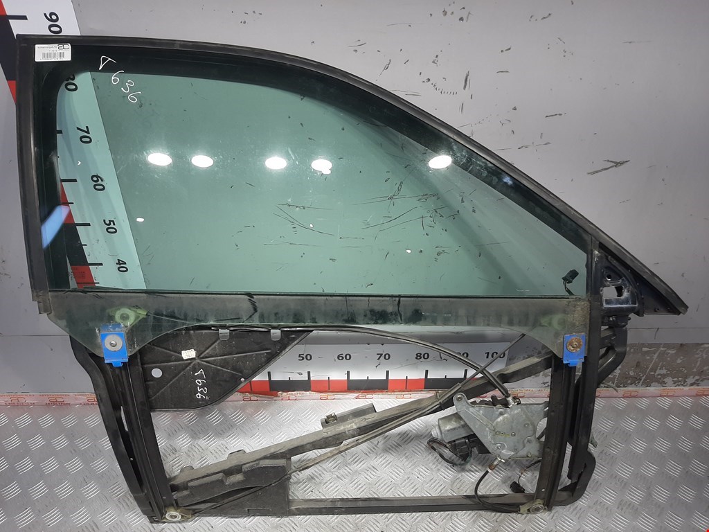 

Стеклоподъемник электрический двери передней правой Audi A3 8L, A3 8L