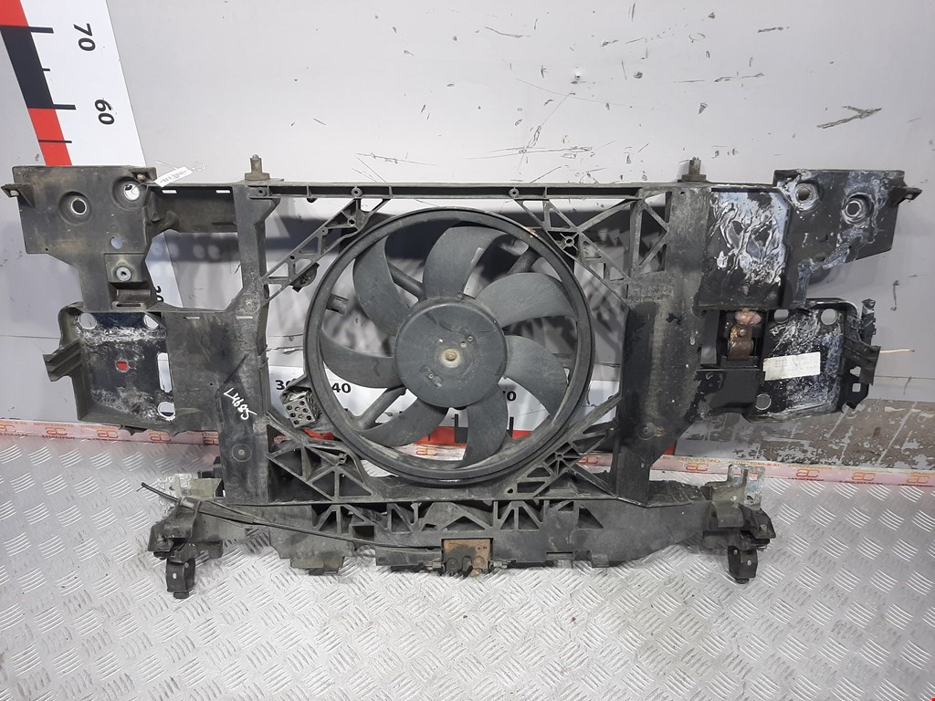 

Панель передняя (телевизор) Renault Scenic 3, Scenic 3