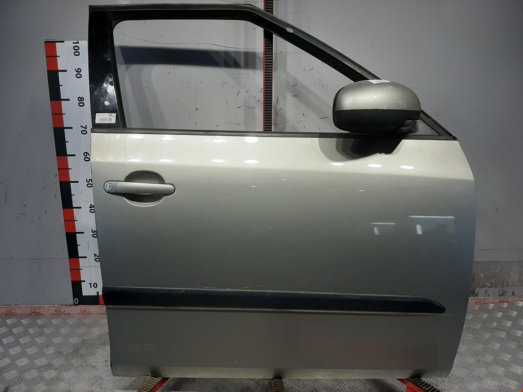 

Дверь передняя правая Skoda Fabia 5J, Fabia 5J