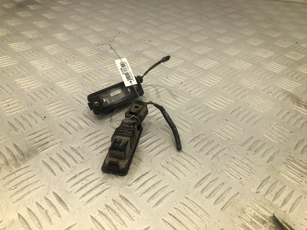 

Подсветка номера Volkswagen Golf 5, Golf 5