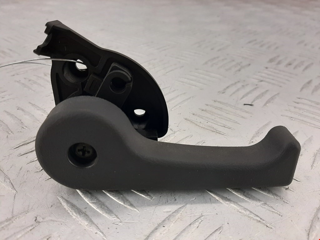 

Ручка открывания капота Hyundai i 30, i 30