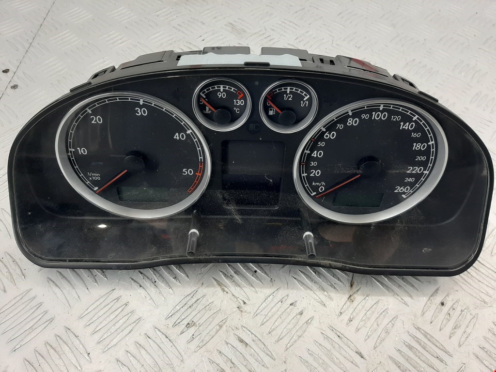 

Панель приборная (щиток приборов) Volkswagen Passat 5 GP, Passat 5 GP