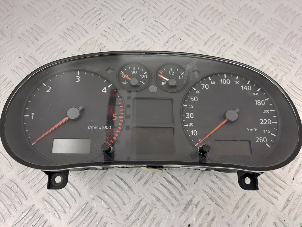 

Панель приборная (щиток приборов) Audi A3 8L, A3 8L