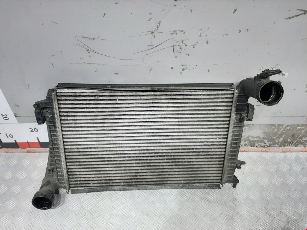 

Интеркулер (радиатор интеркулера) Volkswagen Golf 5, Golf 5