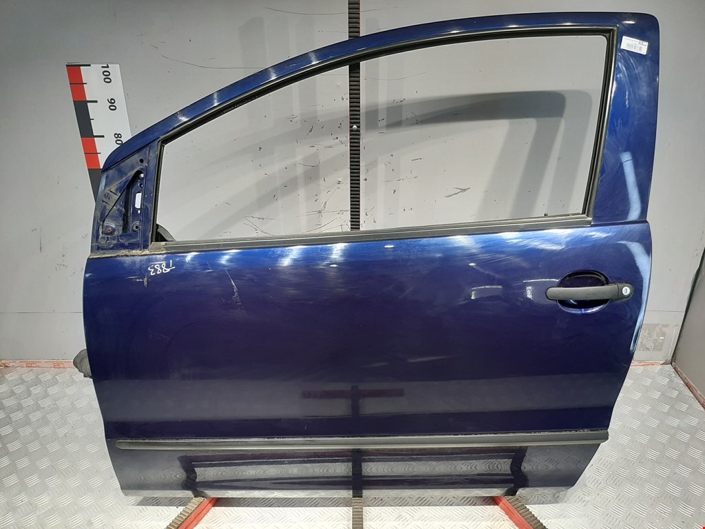 

Дверь передняя левая Volkswagen Fox, Fox