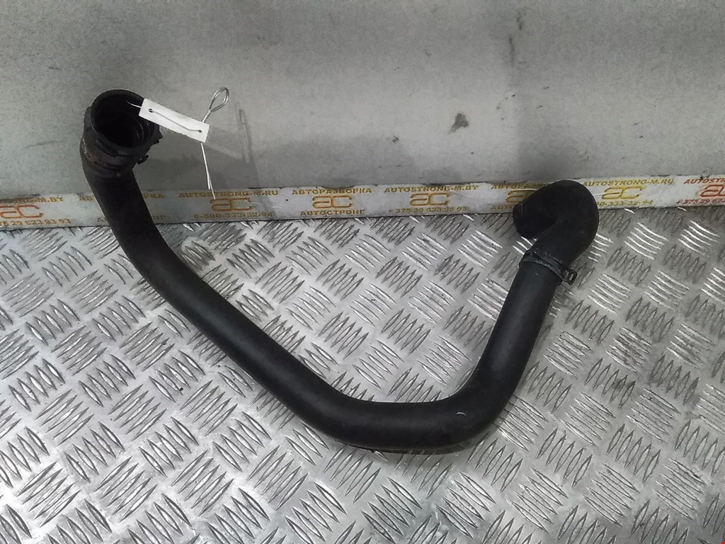 

Патрубок охлаждения Volkswagen Golf 5, Golf 5